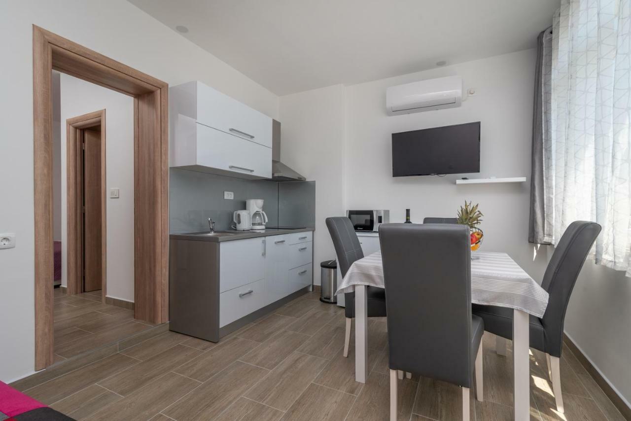 Apartman Niksi 트로기르 외부 사진