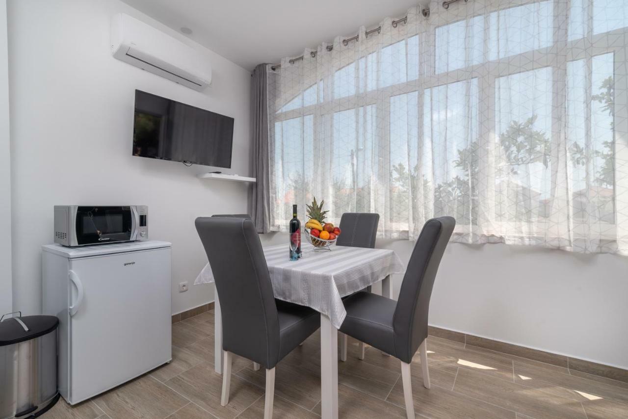 Apartman Niksi 트로기르 외부 사진