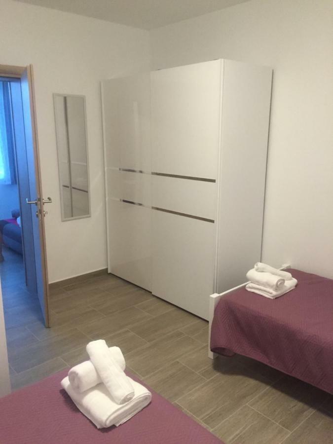 Apartman Niksi 트로기르 외부 사진